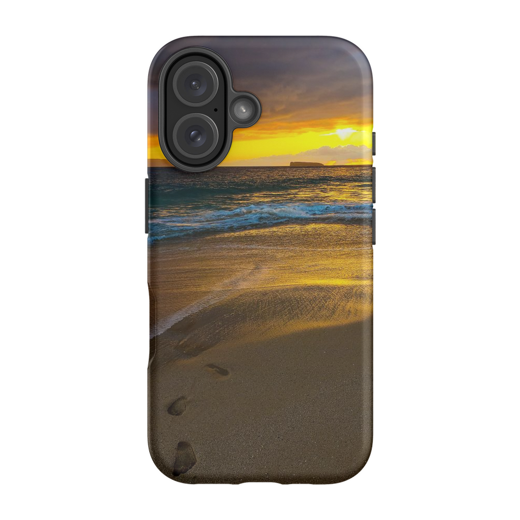 Sam Gilliss Visual Arts Maui sunset cell phone case featuring stormy sunset at Makena Beach, Hawaii, with vibrant ocean and sky design.